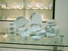 鋼化玻璃餐具;套裝系列;咖啡壺系列;咖啡壺系列;_家用玻璃制品 家用陶瓷、搪瓷制品 _中國 浙江 義烏市 義烏國際商貿(mào)二期F區(qū)三樓16589#(11街)_義烏市順意達(dá)日用百貨商行_